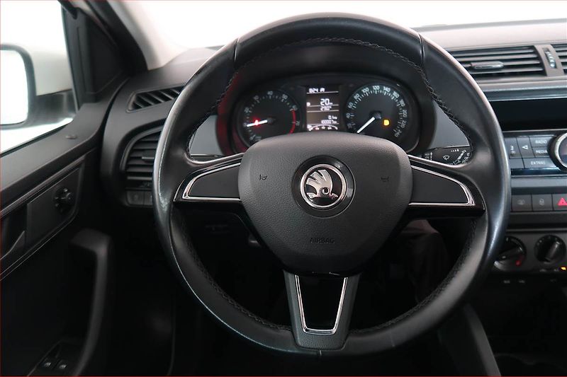 Škoda Fabia (2018) Ambition 1.0 - fotka 15 z 15