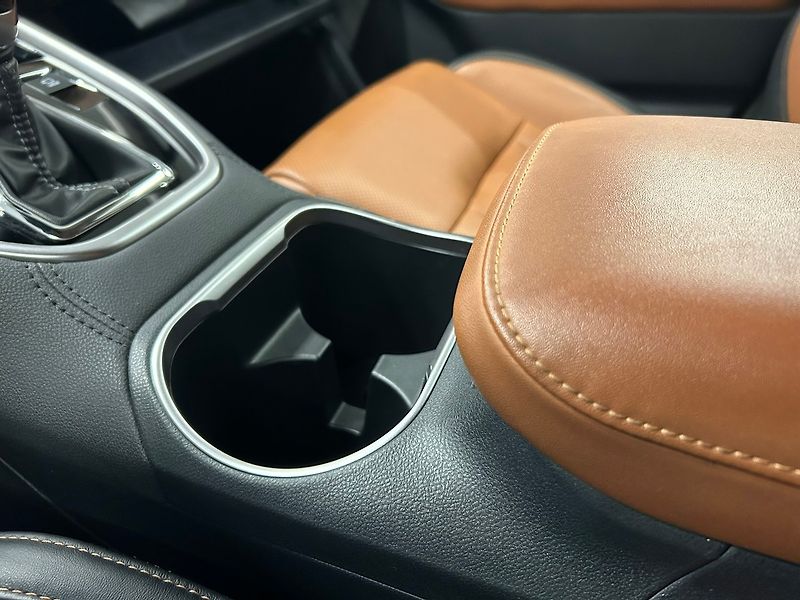 Subaru Outback (2021) 2.5 TOURING 2022 | Záruka - fotka 56 z 69