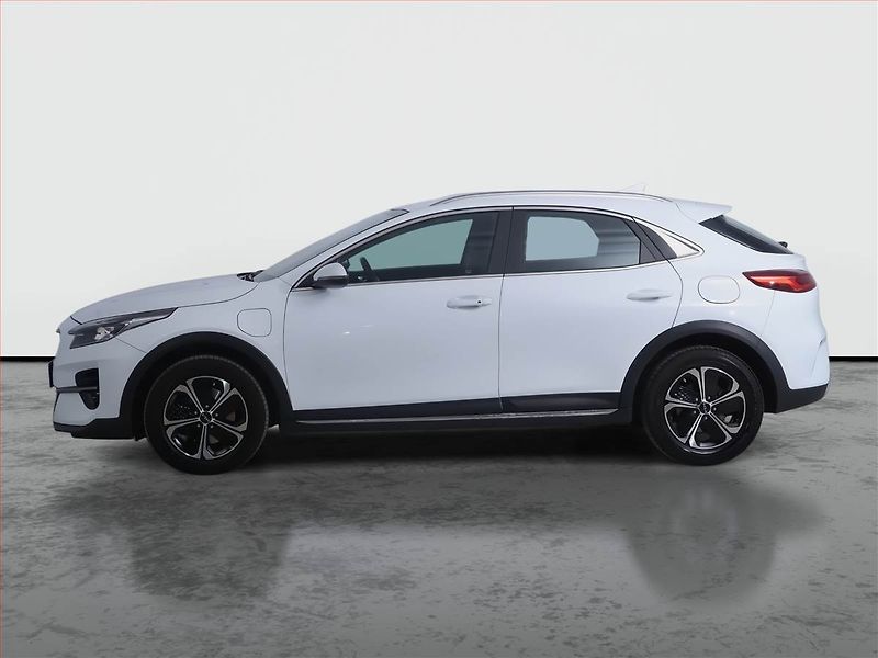 Kia XCeed (2022) Plug-in-Hybrid - fotka 3 z 22