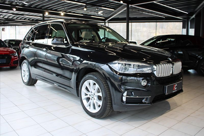 BMW X5 xDrive40d NezTop/HUD/Pano/AdLE - fotografie inzerátu