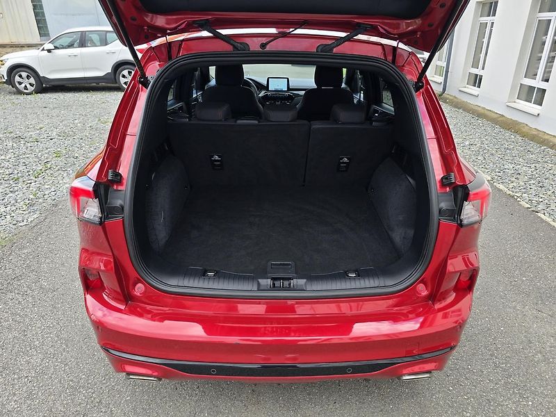 Ford Kuga 140kW 4x4 AWD ST-LINE -DPH - fotka 41 z 43