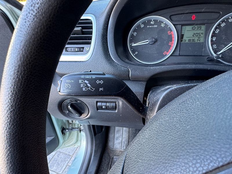 Škoda Fabia (2010) 1.2 HTP - fotka 19 z 25