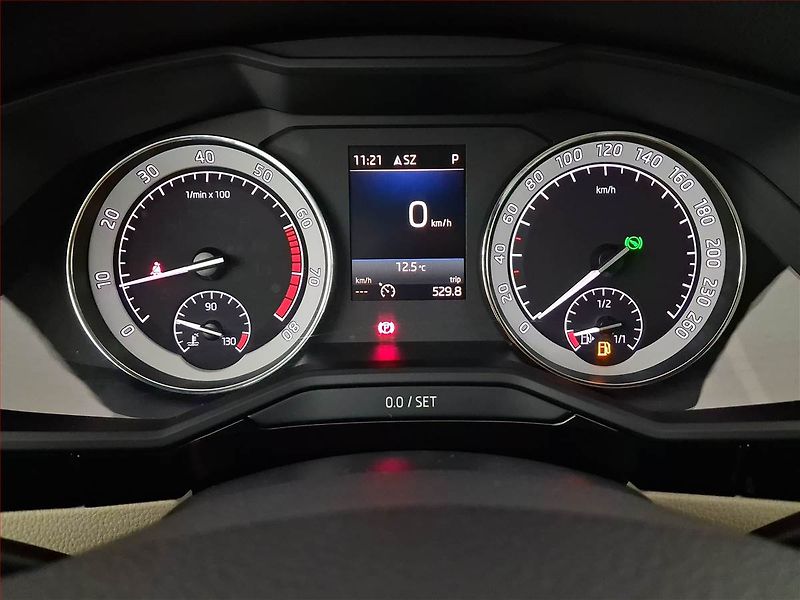 Škoda Superb (2017) 2.0 TSI, Automat, Kůže, Navi - fotka 11 z 26