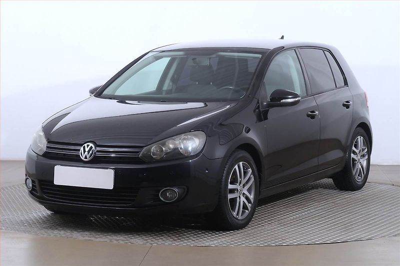 Volkswagen Golf (2009) 1.6 TDI, Tempomat - fotka 2 z 19