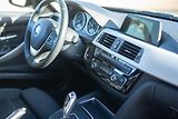BMW Řada 3 (2017) xDrive - náhled 11