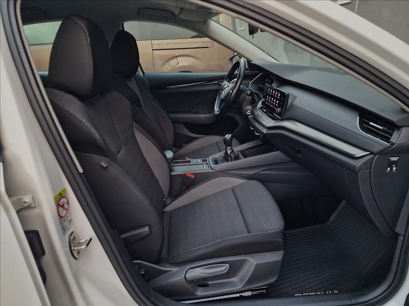 Škoda Octavia 2.0TDI Ambition,ČR,1.Majitel - fotka 14 z 50
