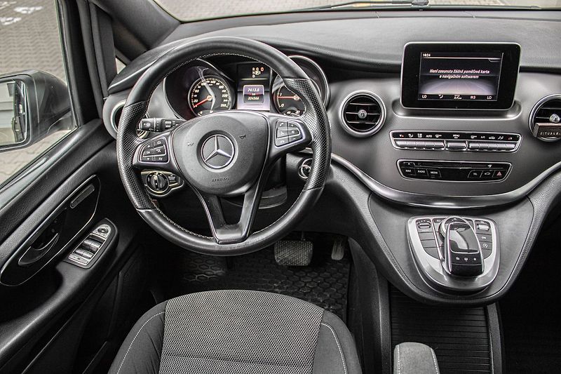 Mercedes-Benz Třídy V - fotka 37 z 44