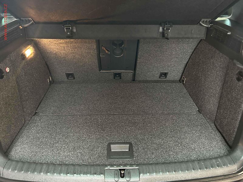 Volkswagen Tiguan (2014) 2.0 TDi 4x4, R-Line, bixen - fotka 7 z 17
