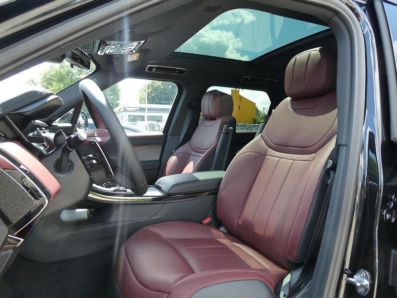 Land Rover Range Rover Sport (2026) Dynamic HSE D300 - fotka 9 z 40