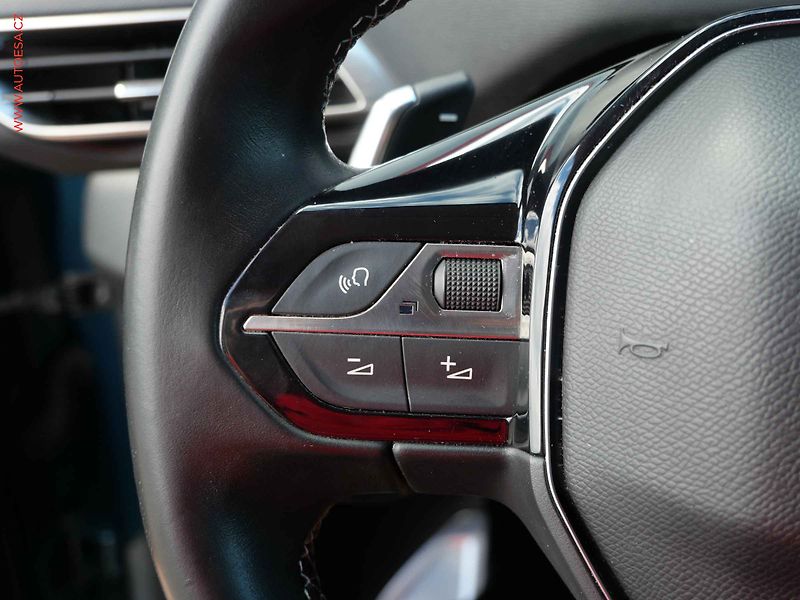 Peugeot 5008 (2019) 1.5 HDi, Crossway, AT, LED - fotka 12 z 30