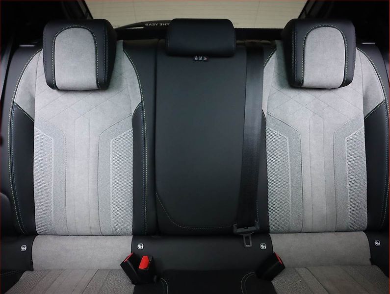 Peugeot 208 (2020) GT 50 kWh, SoH 92%, Automat - fotka 10 z 26