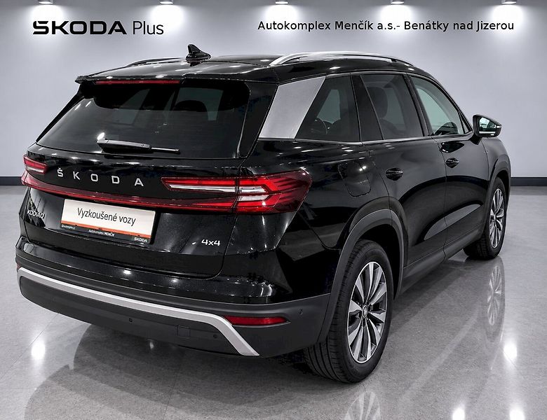 Škoda Kodiaq (2025) EXCLUSIVE 4X4 TD 142/2.0 A7A 7 - fotka 2 z 51