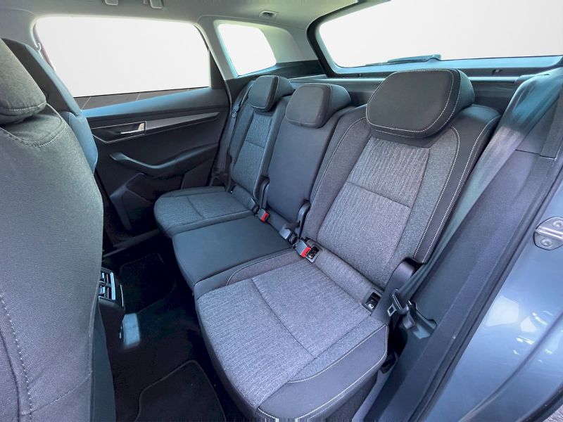Škoda Karoq (2019) 1.5 TSI 110 kW DSG Style Plus - fotka 27 z 35