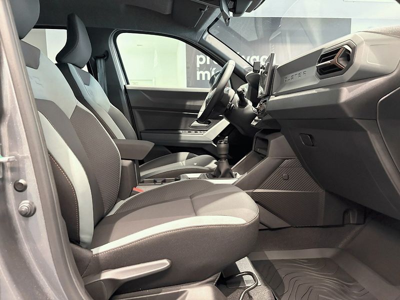 Dacia Duster (2025) Extreme mild hybrid 130 - fotka 7 z 10