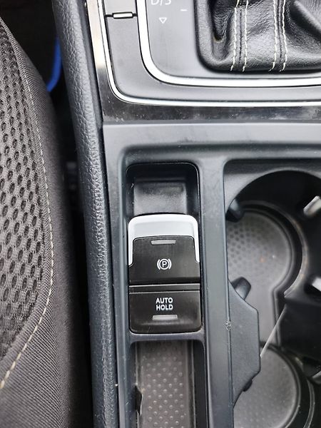 Volkswagen Golf (2014) - fotka 38 z 42