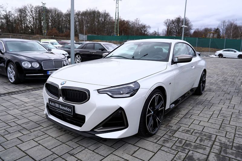BMW Řada 2 M240i xDrive 3.0i/AT/380 PS - fotka 2 z 46
