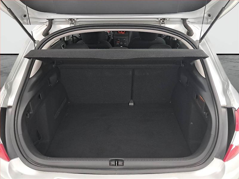 Citroën C4 (2012) 1.6 VTi, po STK, jezdí výborně - fotka 13 z 16