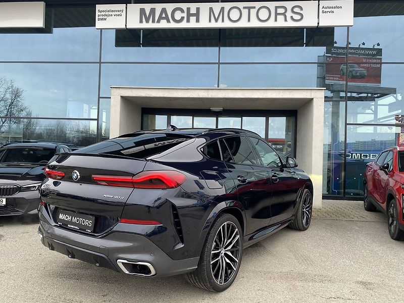 BMW X6 40d xDrive - fotka 15 z 32