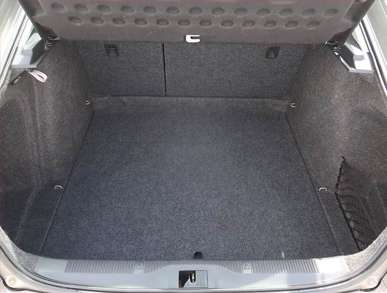 Škoda Octavia (2011) Ambition 1.2 TSI, Serv.kniha - fotka 13 z 16