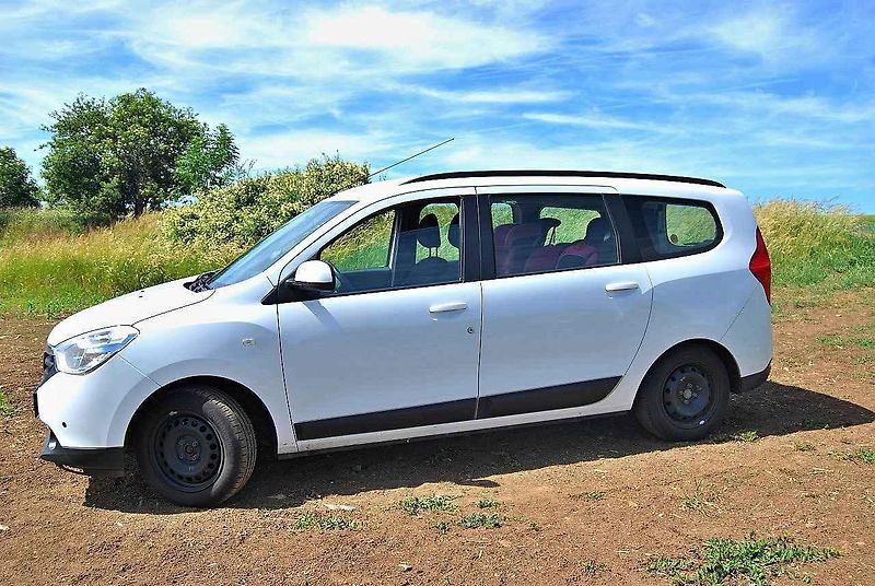 Dacia Lodgy.