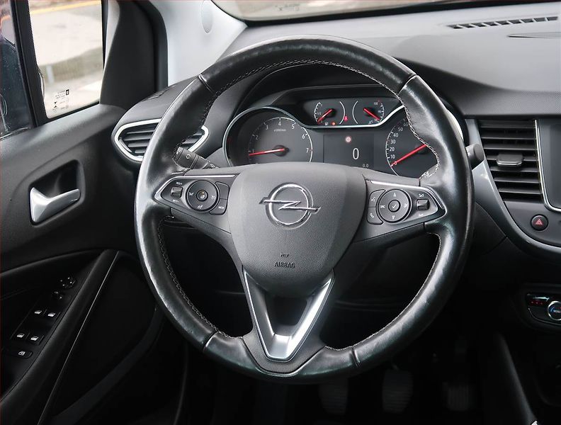 Opel Crossland X (2022) Elite 1.2 Turbo, Serv.kniha - fotka 15 z 21