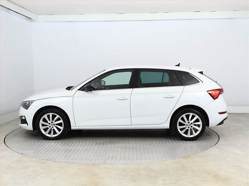 Škoda Scala (2019) Style 1.5 TSI, Automat - fotka 3 z 18