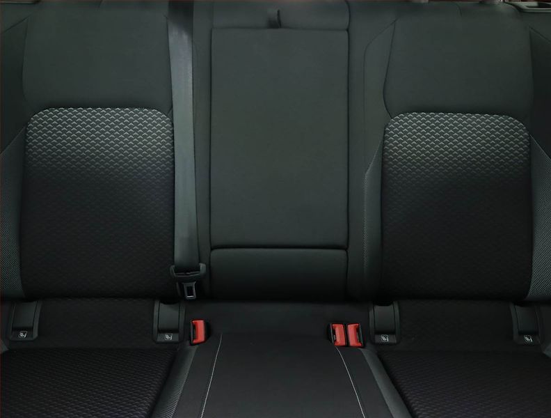 Volkswagen Golf (2023) Life 1.5 TSI, Navi, Tempomat - fotka 10 z 15