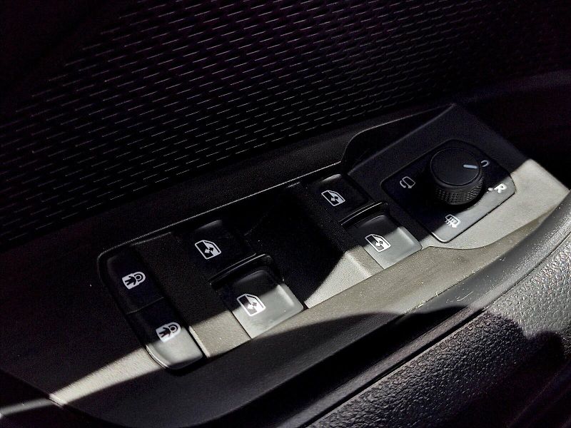 Škoda Octavia (2021) Combi Style 1,5 Tsi 110 Kw - fotka 23 z 34