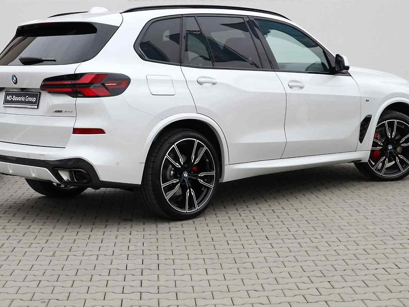 BMW X5 - fotka 2 z 10