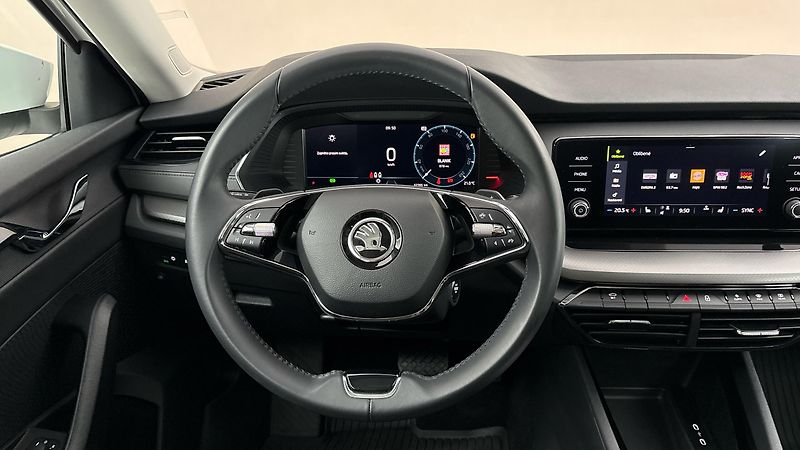 Škoda Octavia 2.0 TDI DSG Ambition - fotka 9 z 26