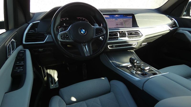 BMW X5 xDrive 40i M Sport - fotka 5 z 22