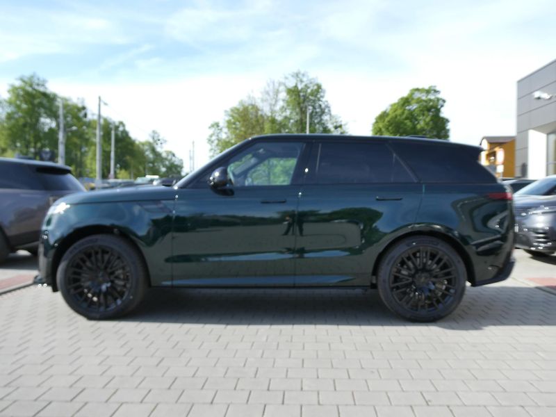 Land Rover Range Rover Sport (2026) SV P635 - fotka 3 z 43