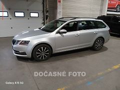 Škoda Octavia (2018) 1.6 TDi, ČR, DSG, LED, AC - fotografie inzerátu