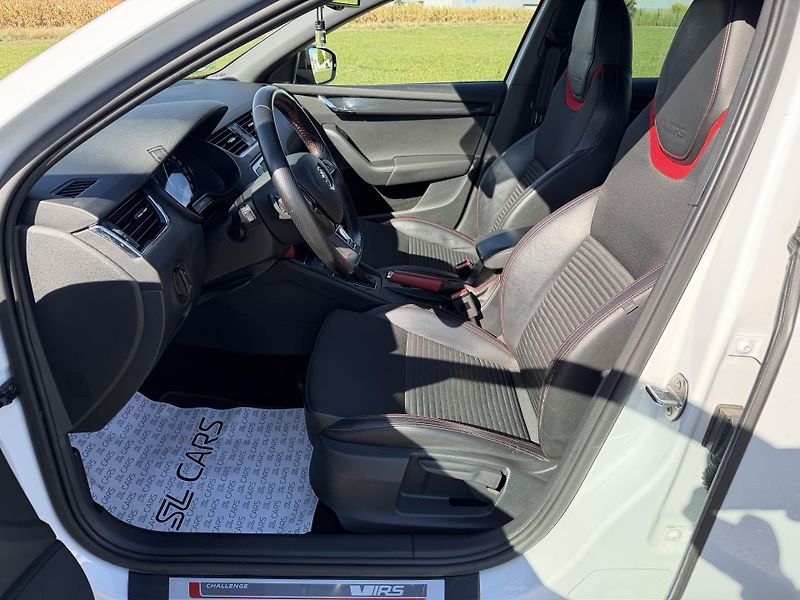 Škoda Octavia RS 2.0 TSI CHALLENGE DSG XENON - fotka 10 z 49