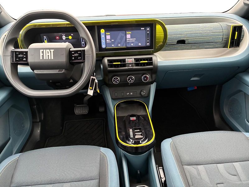 Fiat Grande Panda Electric (2026) RED 113k 44 kWh       - fotka 10 z 15