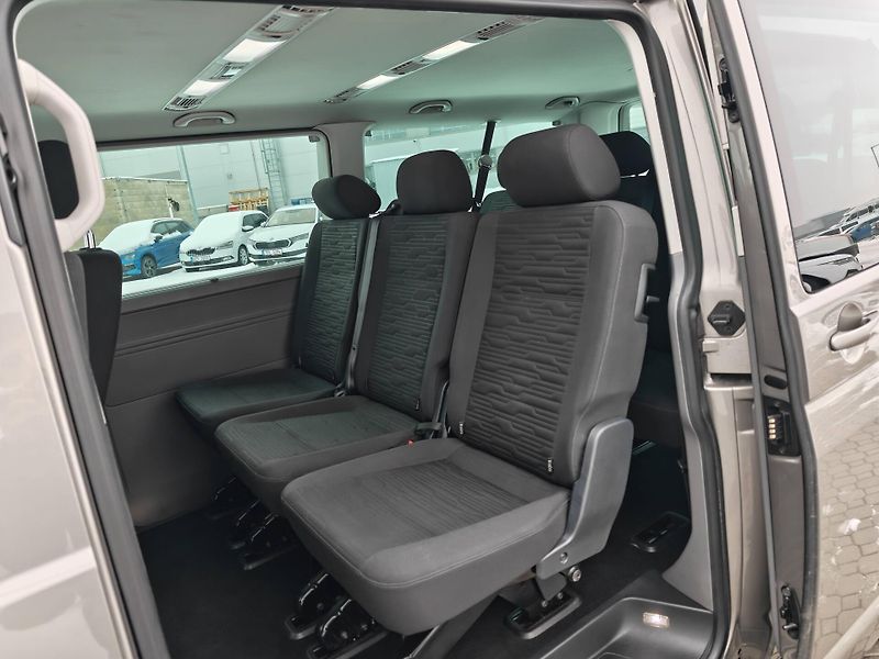 Volkswagen Transporter Comfortline DR DSG 2,0TDi - fotka 8 z 22