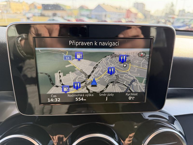 Mercedes-Benz GLC 220d 125kW 4Matic - fotka 23 z 68