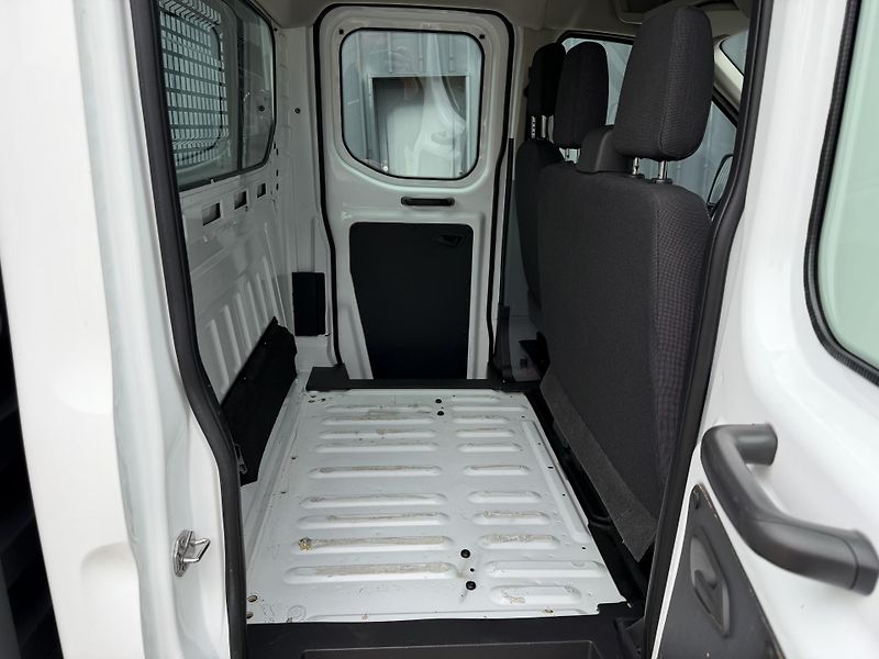 Ford Transit 2,0 TDCi 4x4 /valník/7-místný - fotka 13 z 22