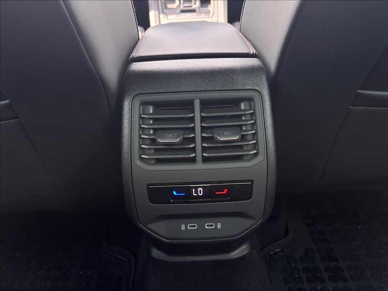 Cupra Formentor 1,5 TSI 110 kW DSG - fotka 14 z 34