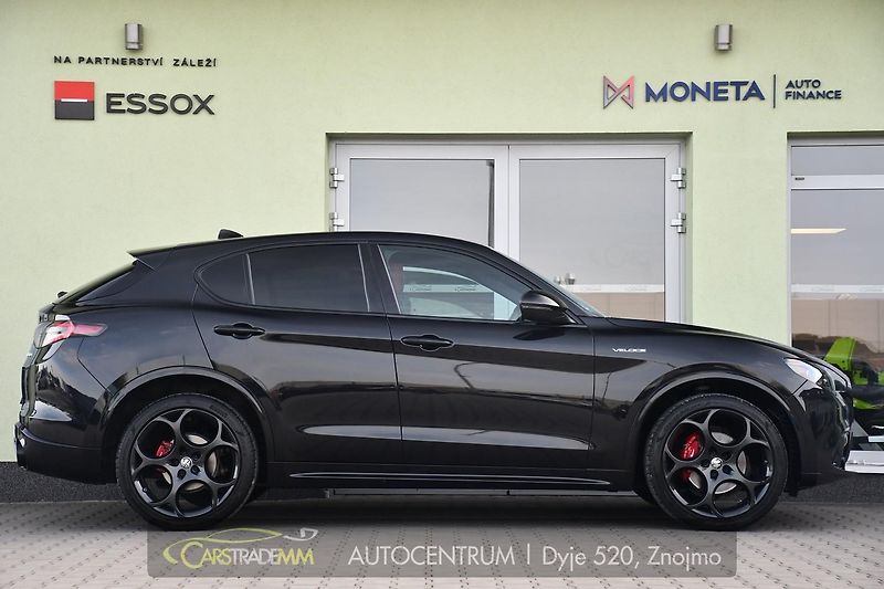 Alfa Romeo Stelvio 2.2 Diesel 16V 154kW Veloce AT - fotka 6 z 53