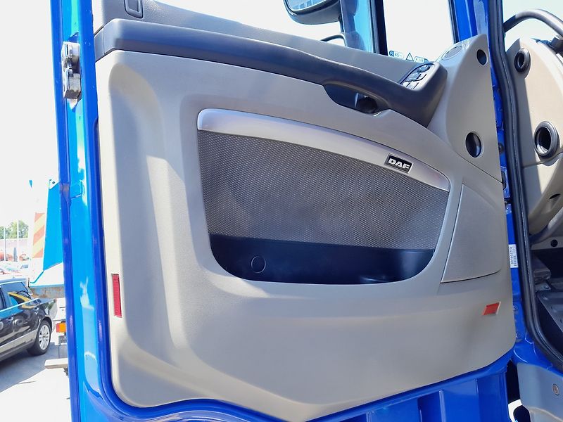 DAF XF 480 FT SC LowDeck - fotka 12 z 39