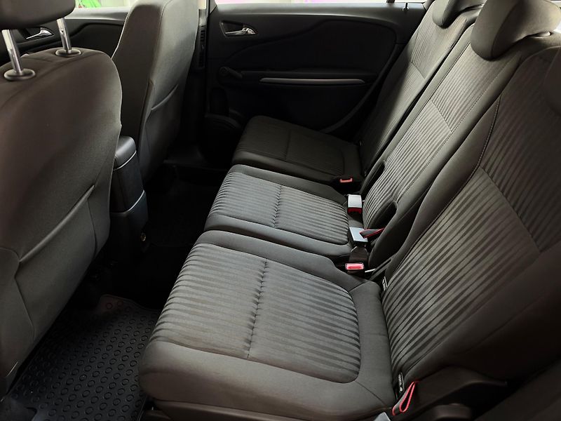 Opel Zafira (2012) 1.4T - 1.Majitel - CZ - fotka 20 z 22