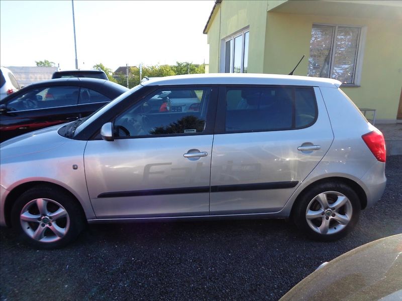 Škoda Fabia 1,2 - fotka 7 z 14