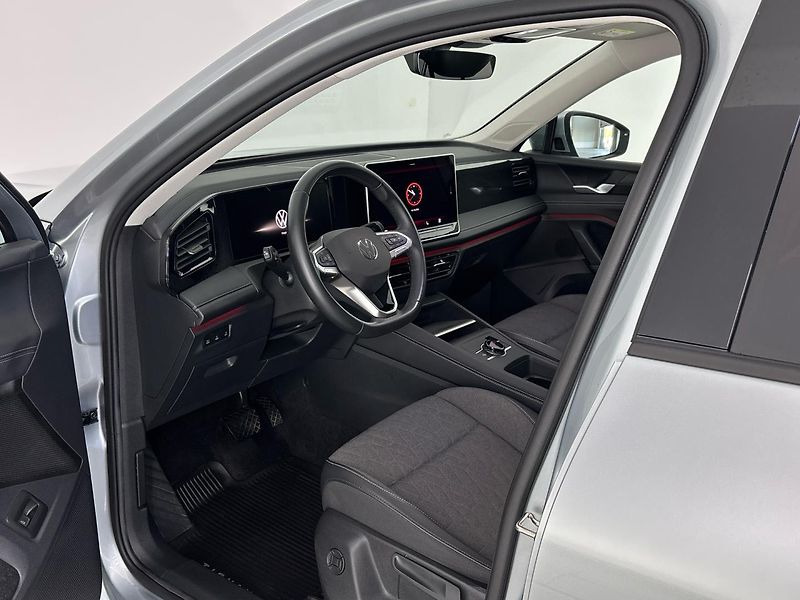 Volkswagen Tiguan People DSG - fotka 6 z 30