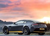 Aston Martin V12 Vantage S 2017