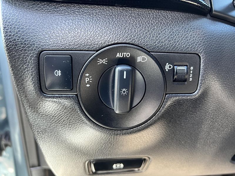 Mercedes-Benz Třídy B B180 1.6i 90kw KAMERA NAVI ALU - fotka 13 z 50