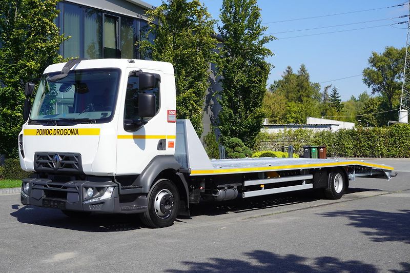 Renault Trucks D (2016) 12 / New galvanized tow truck - fotka 8 z 24