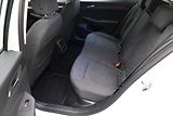 Volkswagen Golf 2,0 TDI 85 kW DSG Life Záruka - náhled 14