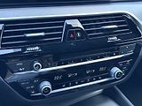 BMW Řada 5 530d xDrive Touring M-Sport - náhled 24