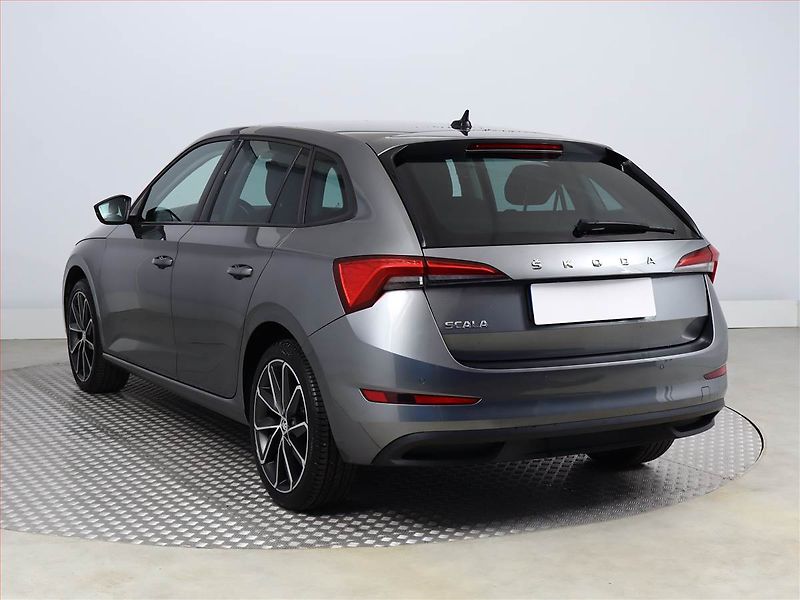 Škoda Scala (2022) 1.0 TSI, Tempomat - fotka 4 z 16